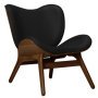 A Conversation Piece Low fauteuil donker eiken, leer Black