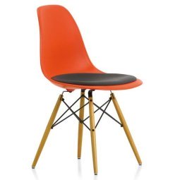 Eames DSW stoel met zitkussen donkergrijs, kuip rood
