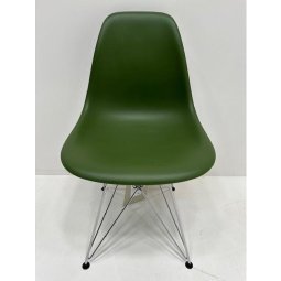 Tweedekansje - Eames Plastic Side Chair DSR
 (nieuwe zithoogte)
 draadonderstel met schoren
 niet stapelbaar