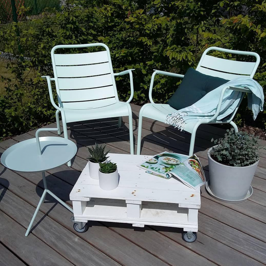 Tuin Tuin inspiratiefoto met Fermob Stoelen