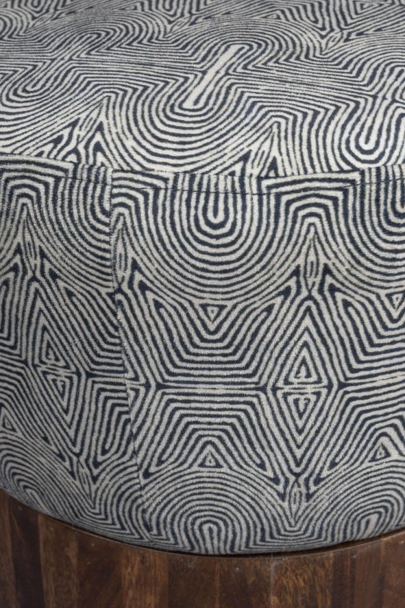 Gallery image for position 2