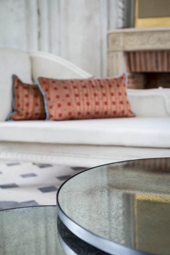 Gallery image for position 5