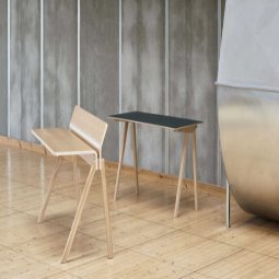 CPH90 bureau 130x65, gelakt eiken, off white linoleum