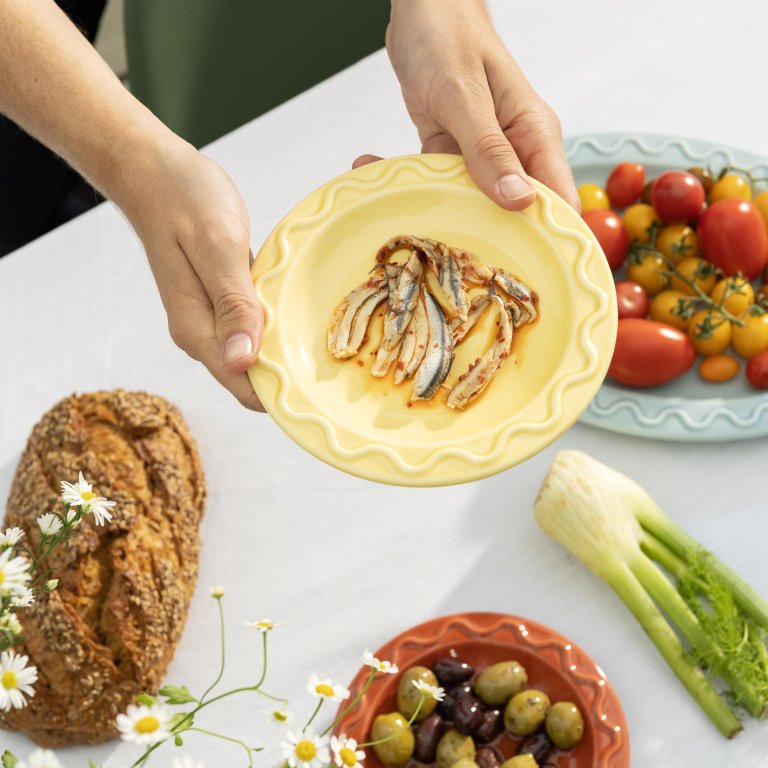 Gallery image for position 4