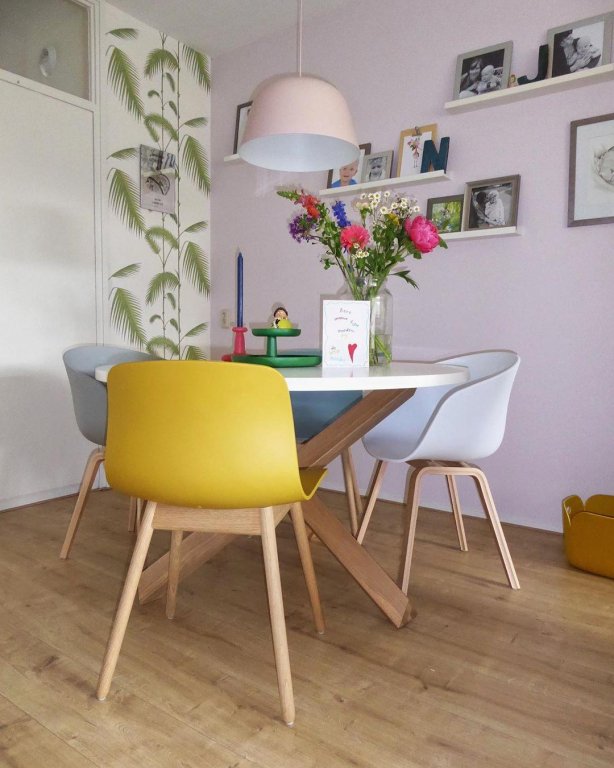 Gallery image for position 21